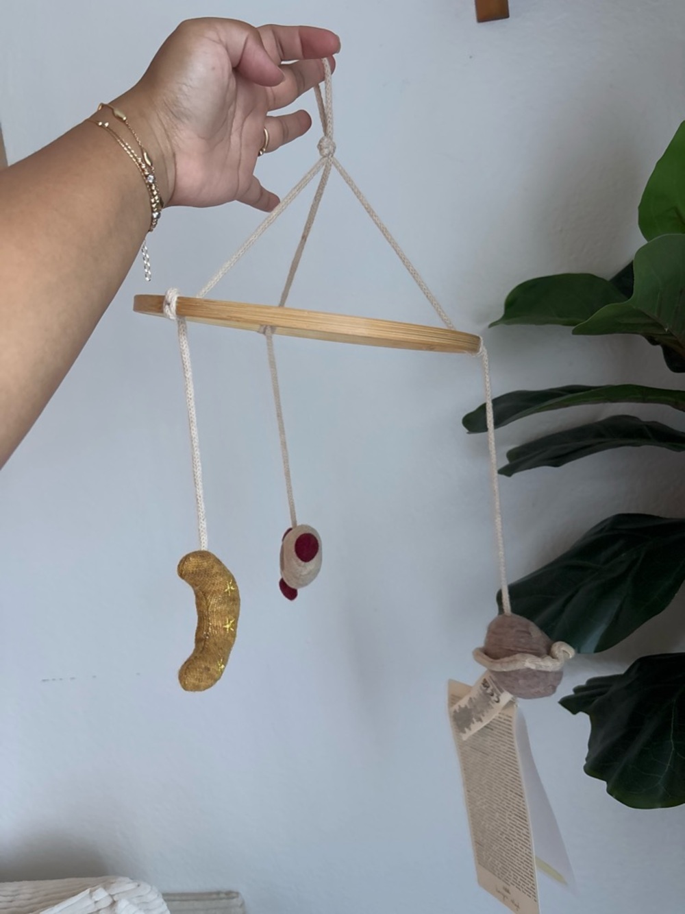 Konges Sloejd Neutral Cotton Hanging Mobile with Gold and Beige Accents